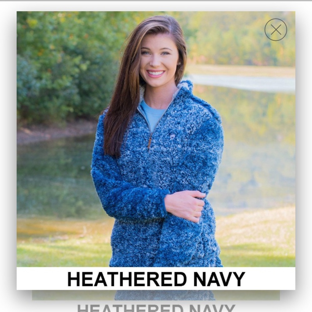 SUPER COMFY Beautiful blue Sherpa pullover❄️❄️